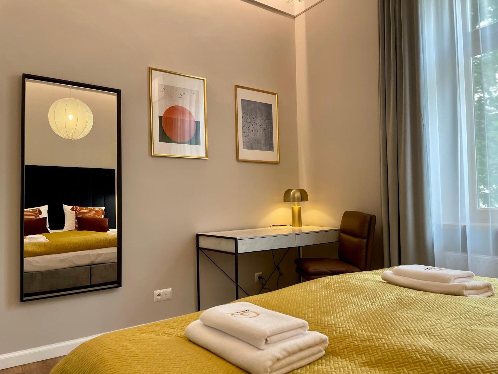 Golden Queen Apartments City Center Kraków Zewnętrze zdjęcie